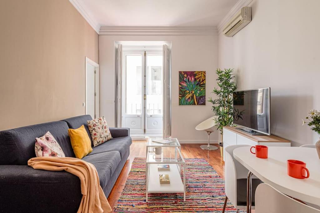 Bright Apartment In Gran Via With Balconies Inf2Iz3 มาดริด ภายนอก รูปภาพ